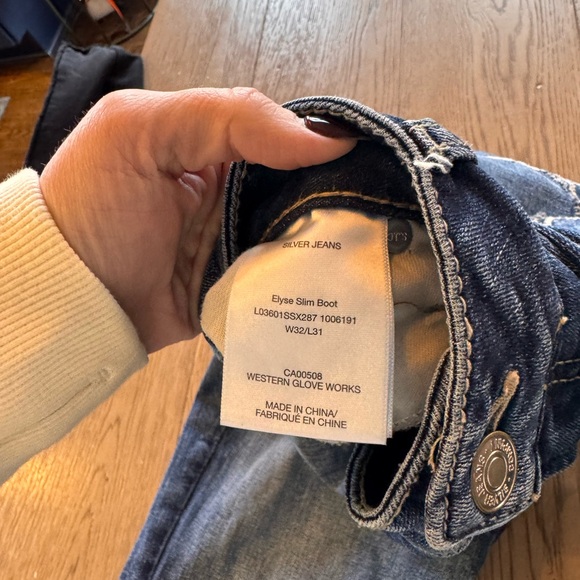 Western Style “Elyse” Silver Jean - Picture 3 of 6